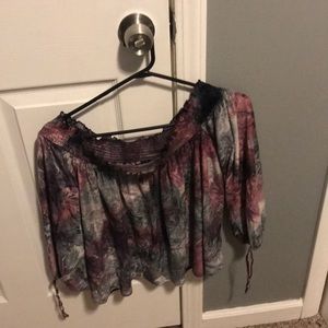 Off the shoulder velvet long sleeve shirt